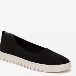 Vionic Uptown Knit Skimmer Flat. Black. Size 10